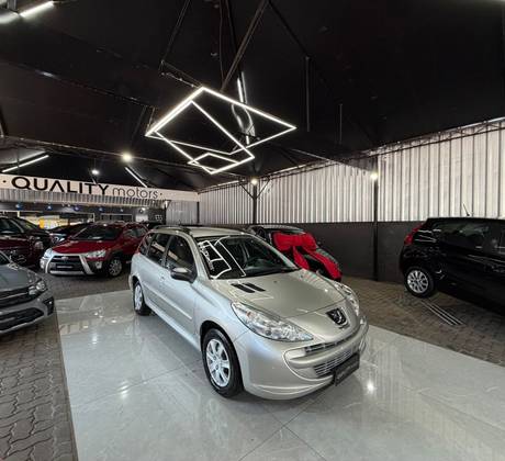 PEUGEOT 207 1.4 XR SW 8V FLEX 4P MANUAL PEUGEOT 207 1.4 XR SW 8V FLEX 4P MANUAL